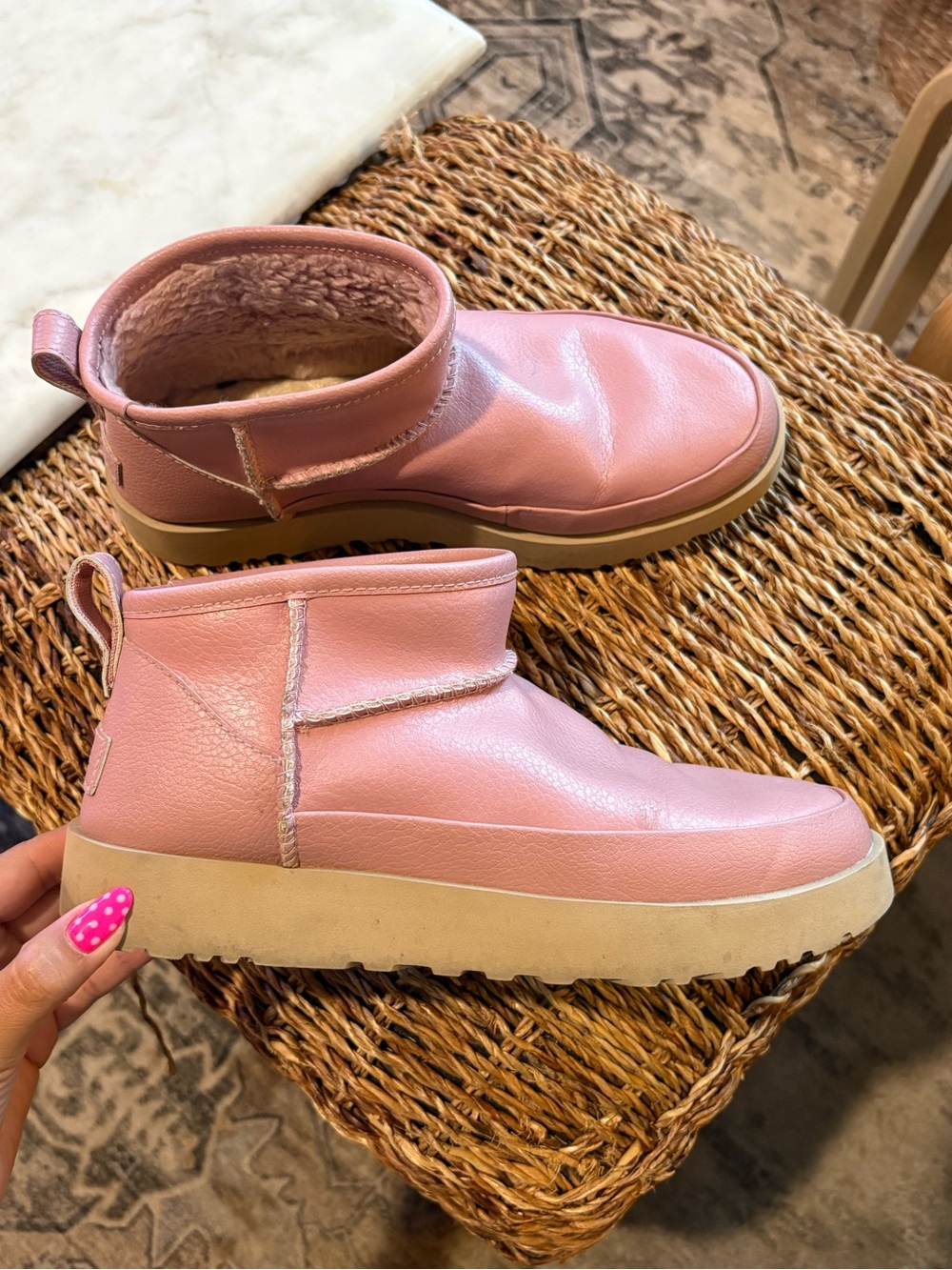 UGG CLASSIC SUGAR ULTRA MINI SHELL PINK BOOTS leather size 8 fall winter